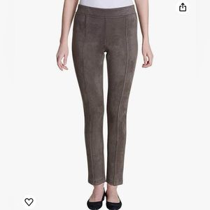 Andrew Marc Women leggings size Medium